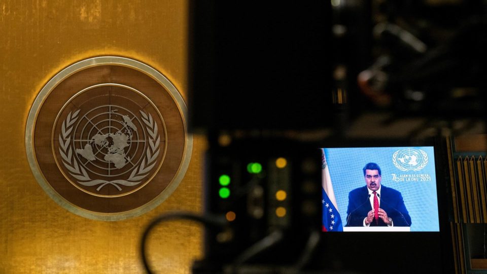 Na ONU, Maduro diz que Venezuela é vítima de “perseguição financeira criminosa” Ditador disse querer volta dos opositores à política venezuelana, mas os chamou de “extremistas”