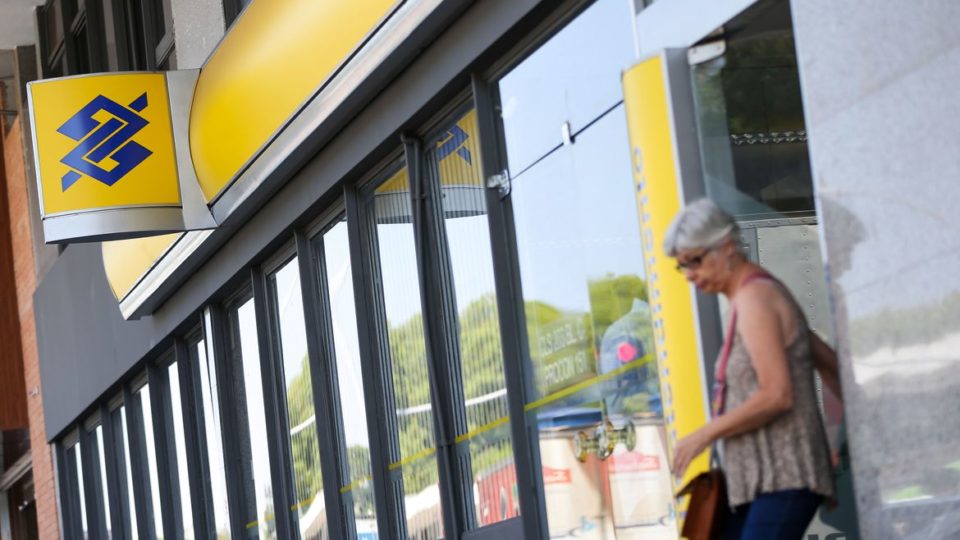 Banco do Brasil divulga consulta aos locais de prova O concurso tem 1.655.420 inscritos na disputa de 2.240 vagas