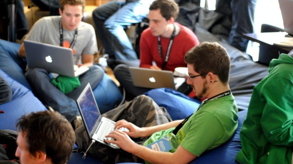 Agenda: Distrito realiza o Open Innovation Summit 2021 para discutir tendências na inovação Open Innovation Summit e mais eventos e oportunidades da semana
