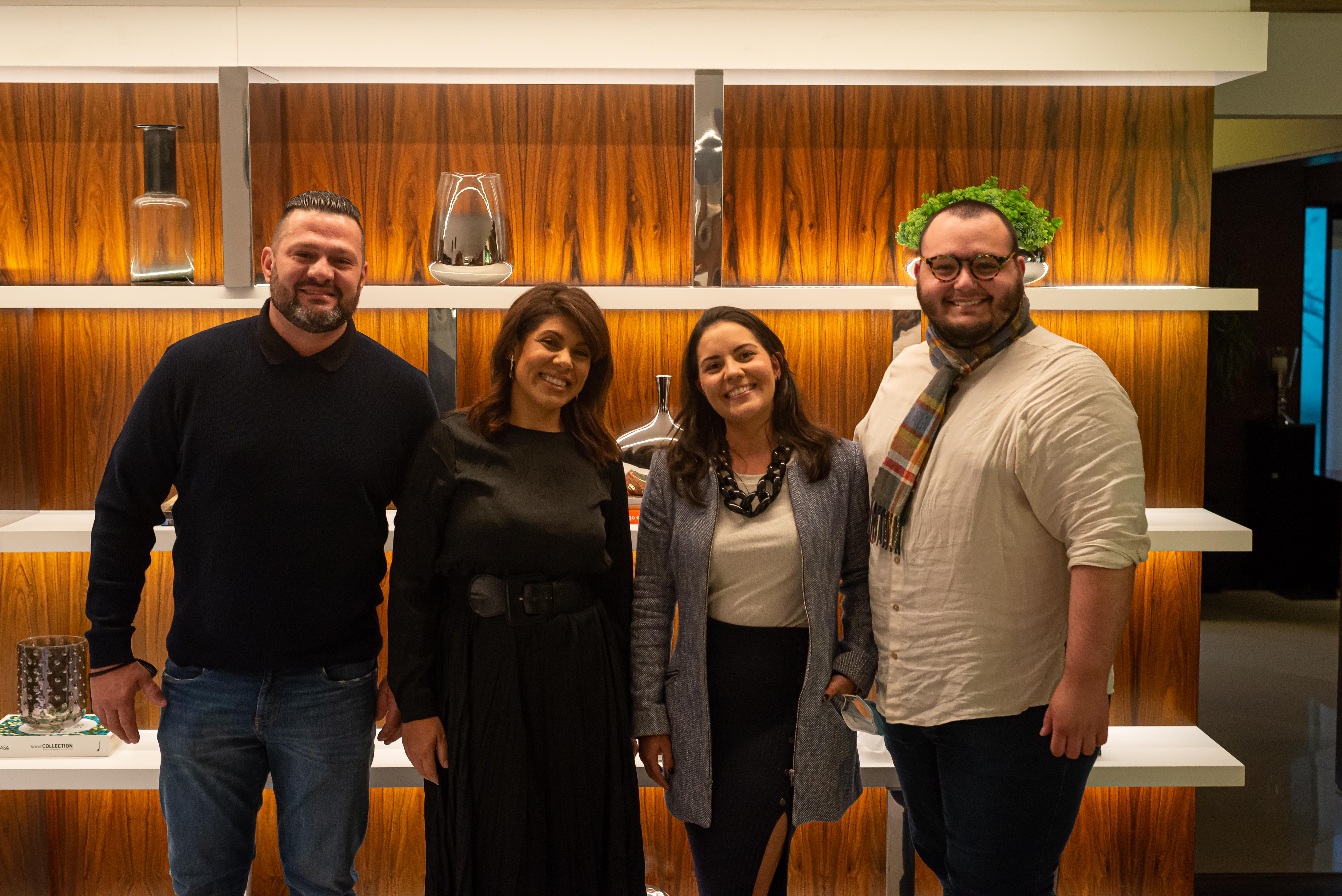 Os sócios da Mobitec, Jefferson Buture e Patrícia Miranda, Maiara Faria, e o editor de HAUS, Luan Galani. Os sócios da Mobitec, Jefferson Buture e Patrícia Miranda, Maiara Faria, e o editor de HAUS, Luan Galani.