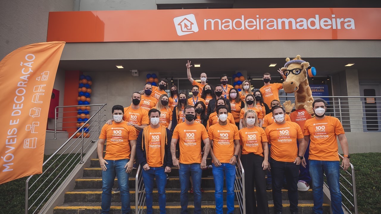 Inauguração da 100ª loja física da MadeiraMadeira