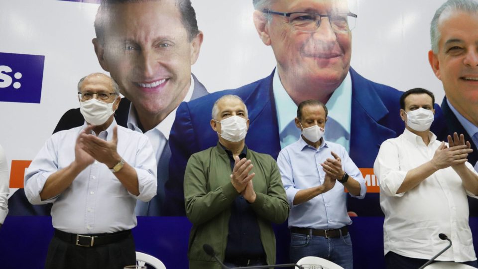 Pré-candidato ao governo de SP, Alckmin participa de ato ao lado de França, Kassab e Skaf Alckmin