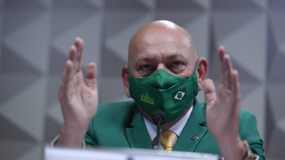 O empresário Luciano Hang, em depoimento à CPI da Covid