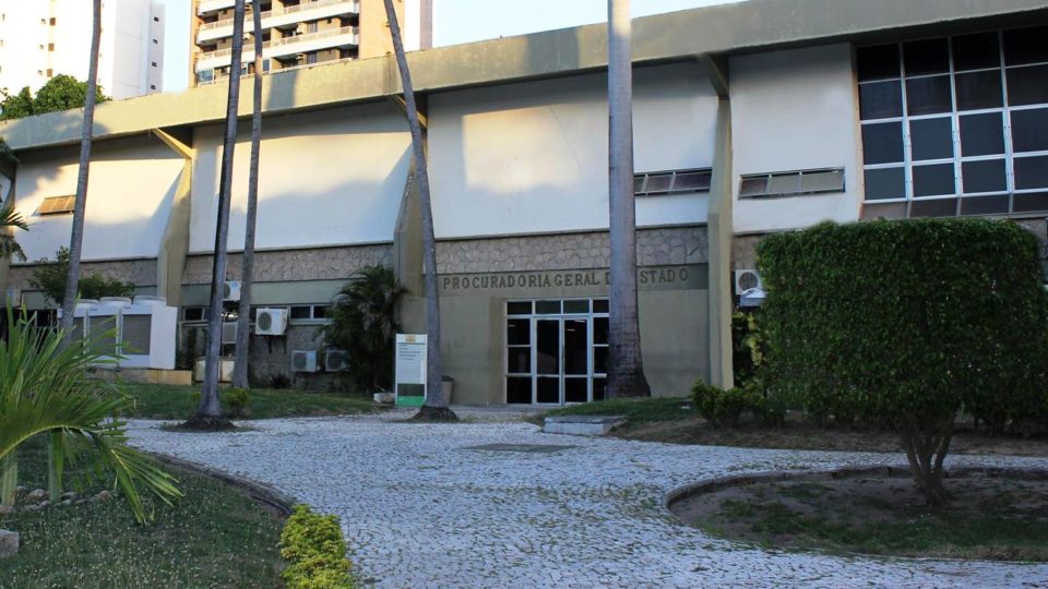 PGE-CE prepara um novo concurso para procurador A expectativa é que o edital seja publicado ainda este ano