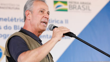 Ministro nega crise energética, mas diz que vai manter medidas para redução de consumo Ministro Bento Albuquerque
