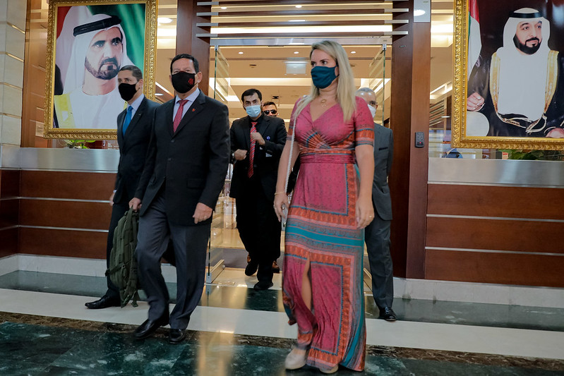 Mourão chega a Dubai para “promover comércio” em exposição internacional O vice-presidente da República, Hamilton Mourão durante chegada e recepção em Dubai.