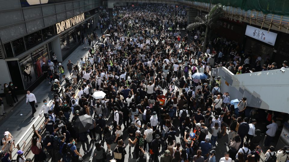 Como funciona e o que publica a Xinhua News, agência oficial do governo chinês Protestos em Hong Kong em 2019 foram classificados pela agência como “verdadeira ameaça à democracia”