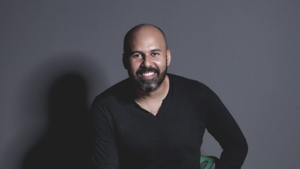 Um dos melhores tradutores da brasilidade, Sergio Matos diz que a falta de democracia no design incomoda SERGIO-MATOS-LOVATO-DW-SEMANA-DESIGN-SAO-PAULO-2021-ARQUITETURA-DECORACAO-BRASILIDADE-ENTREVISTA 12