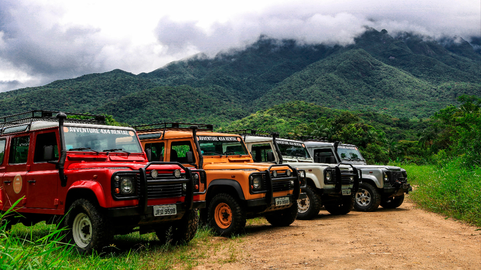Passeio off-road em Morretes é um dos destaques na programação da Serra Verde Express.