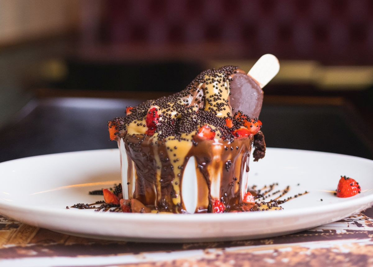 Grand Gateau Deborah Secco Grand Gateau Deborah Secco