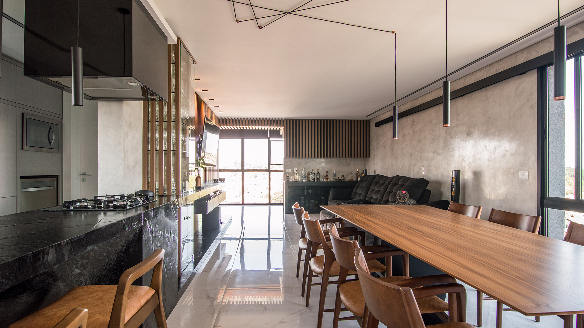 A atenção aos desejos e preferências dos clientes, somada ao talento dos arquitetos, é o que permite projetos singulares, como o apartamento VK