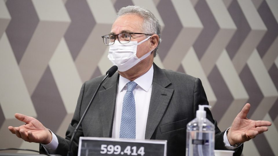 Renan diz que relatório da CPI da Covid vai atribuir 11 crimes a Bolsonaro Calheiros deve apresentar o relatório em 19 de outubro