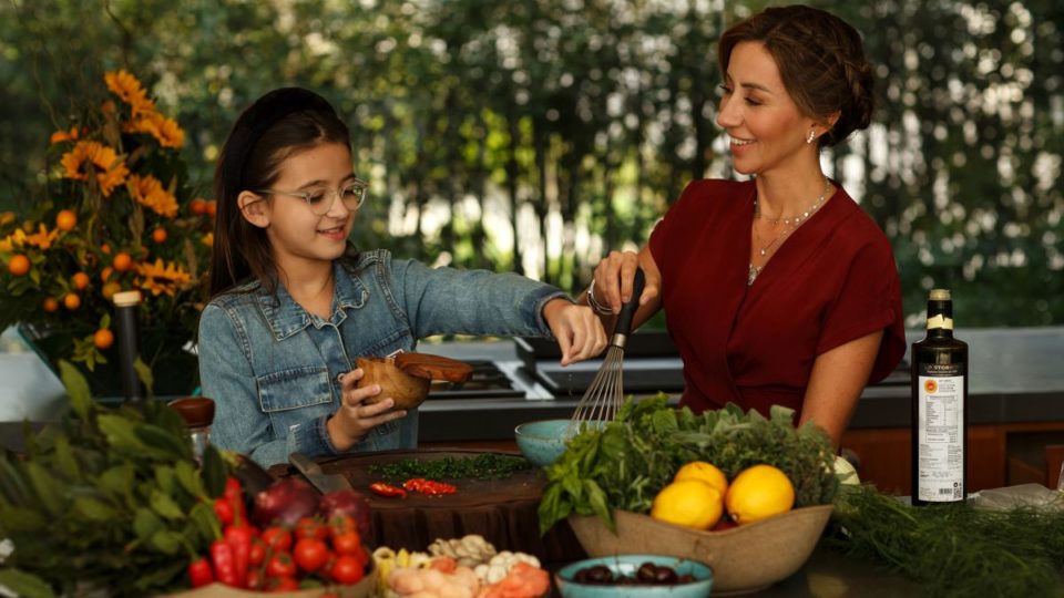 Receitas tornam a cozinha divertida e acolhedora para as crianças Chef Kika Marder