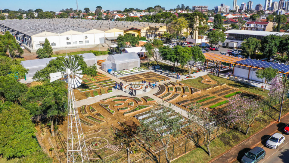 Fazenda Urbana. no bairro Cajuru, é um exemplo de food design. Espaço recebe o encerramento do evento.
