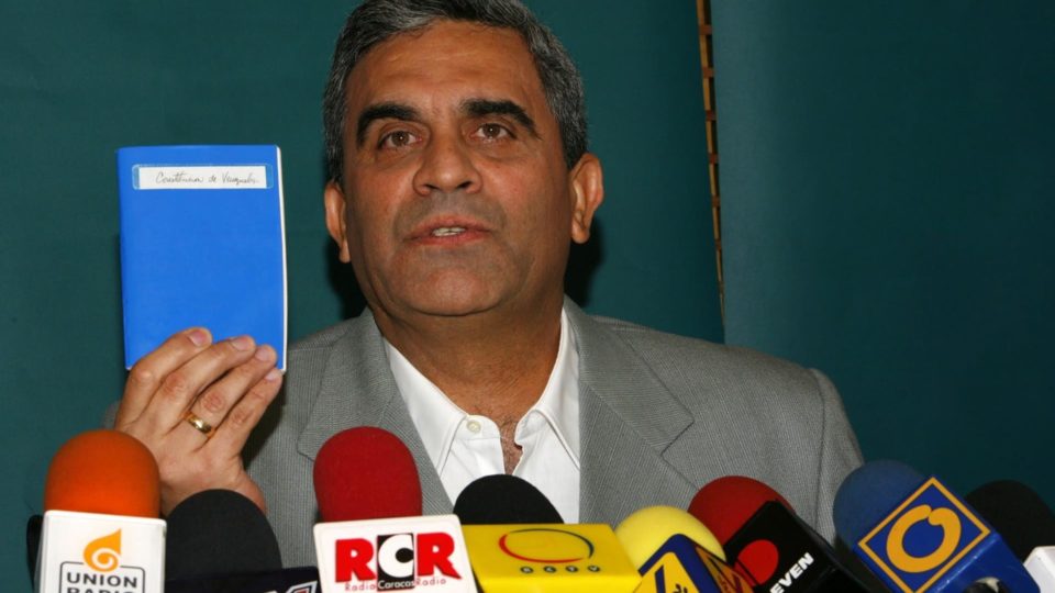 EUA e ONU pedem investigação sobre morte de general venezuelano na prisão O general venezuelano Raul Isaías Baduel, em foto de arquivo de 6 de dezembro de 2007