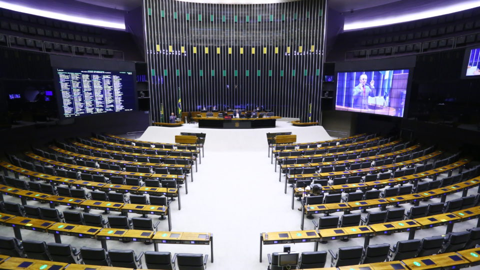 Plenário da Câmara, na sessão de 14/10