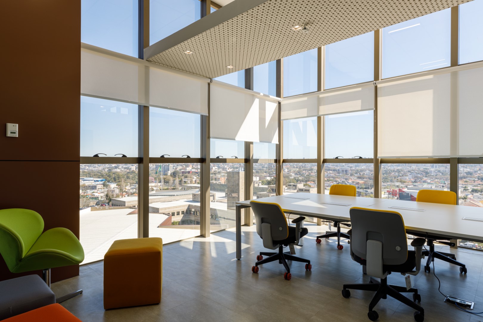 Habitat Senai é resultado de um trabalho coletivo e a prova de que um bom projeto pode aproximar diferentes ecossistemas em um único espaço. Habitat Senai é resultado de um trabalho coletivo e a prova de que um bom projeto pode aproximar diferentes ecossistemas em um único espaço.