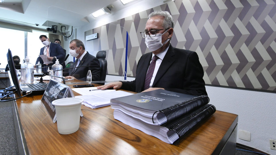 Relatório da CPI sugere tipificar os crimes de divulgação de fake news e de extermínio relatório da CPI