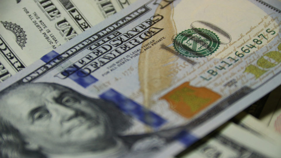 Investimento estrangeiro no setor produtivo cresce pelo terceiro mês seguido Investimento estrangeiro no setor produtivo brasileiro aumentou em relação a 2020, quando país foi afetado pela pandemia.