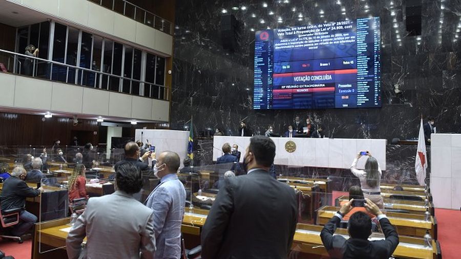MG: deputados confirmam veto a projeto que punia empresas contrárias à ideologia de gênero MG: deputados confirmam veto a projeto que punia empresas contrárias à ideologia de gênero