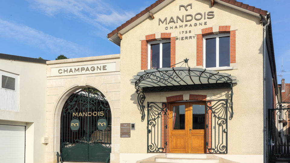 Maison Mandois: desde 1735 elaborando os melhores champanhes.