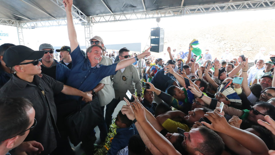 O “autoritarismo de direita” e os fundamentos morais do voto bolsonarista Bolsonaro lockdwon