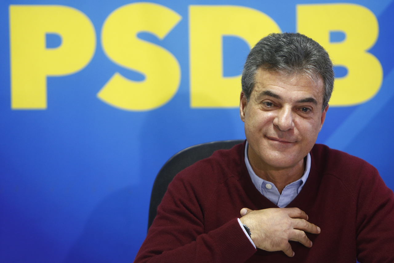 Tucano deve manter a pré-candidatura à prefeitura de Curitiba após troca de partido frustrada