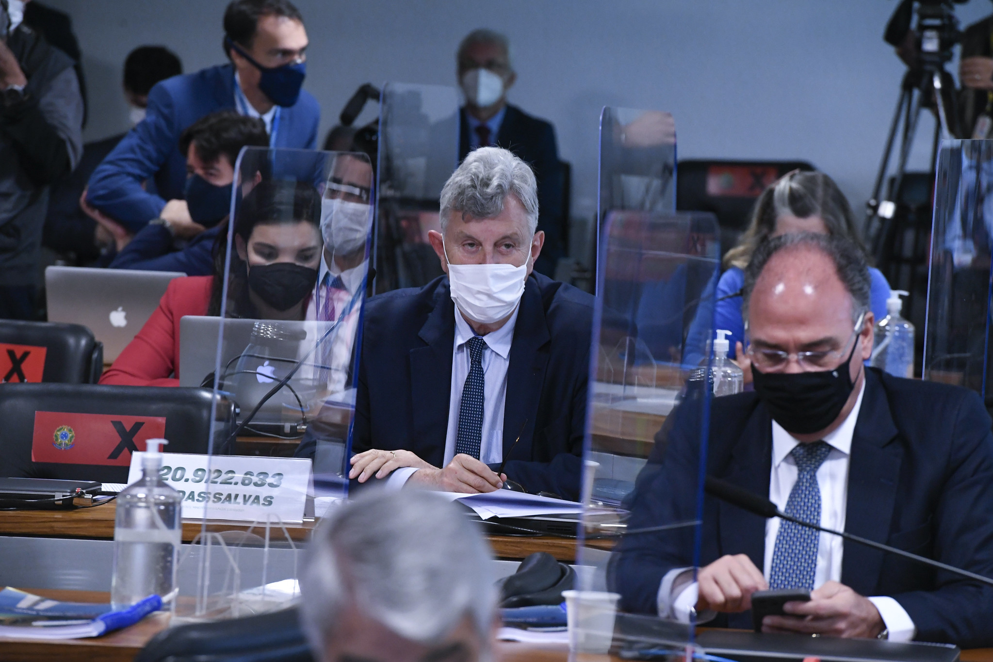 O senador Luís Carlos Heinze, acusado de disseminar notícias falsas