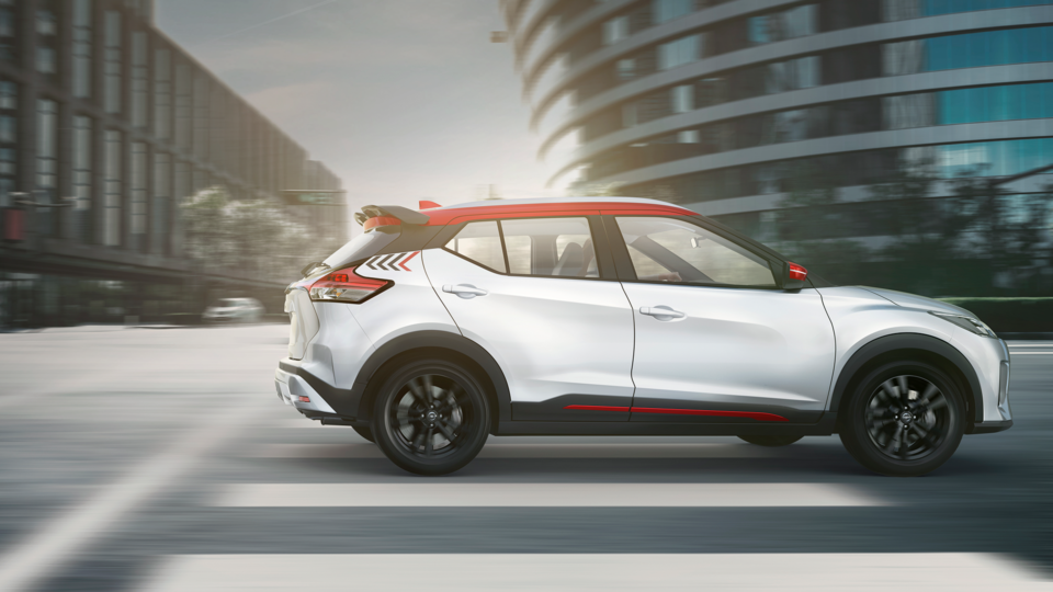 Uma das estratégias para adaptar o público aos carros coloridos é através de detalhes com cores, como no novo Nissan Kicks