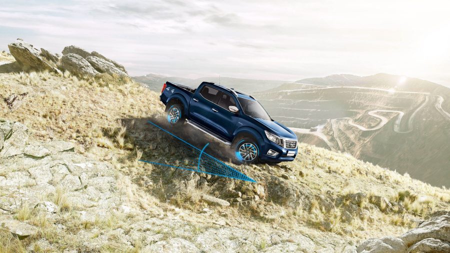 Conte com motores que possuem certificação EURO 5, tração 4x4 e sistema de suspensão multilink facilmente controlados com as melhores tecnologias da Nissan