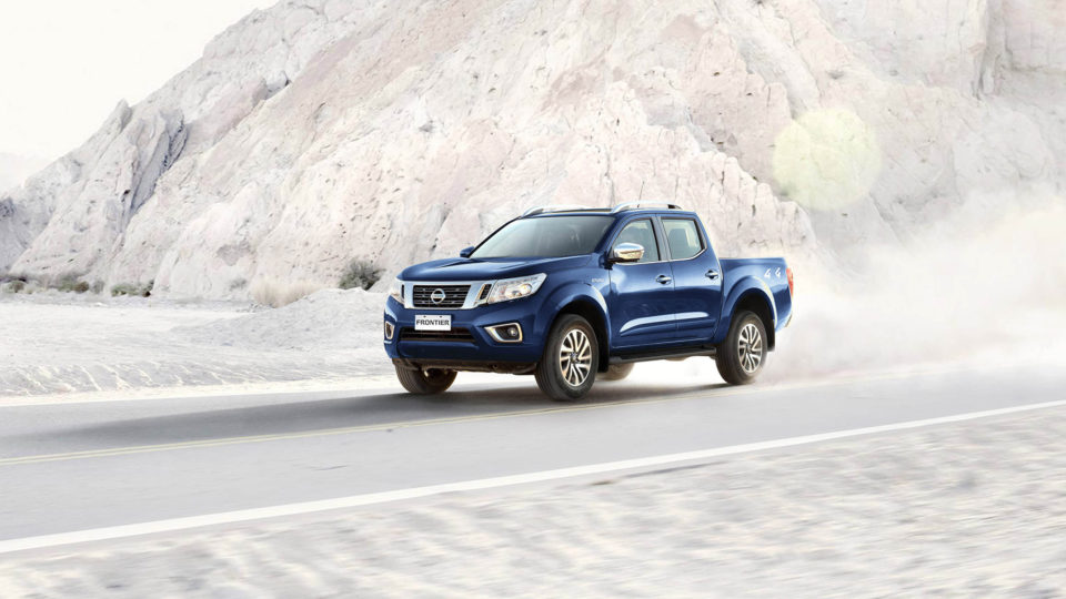 A Nissan Frontier é equipada com o valente motor 2.3 biturbo diesel, de 190 cv e 45,9 kgfm de torque
