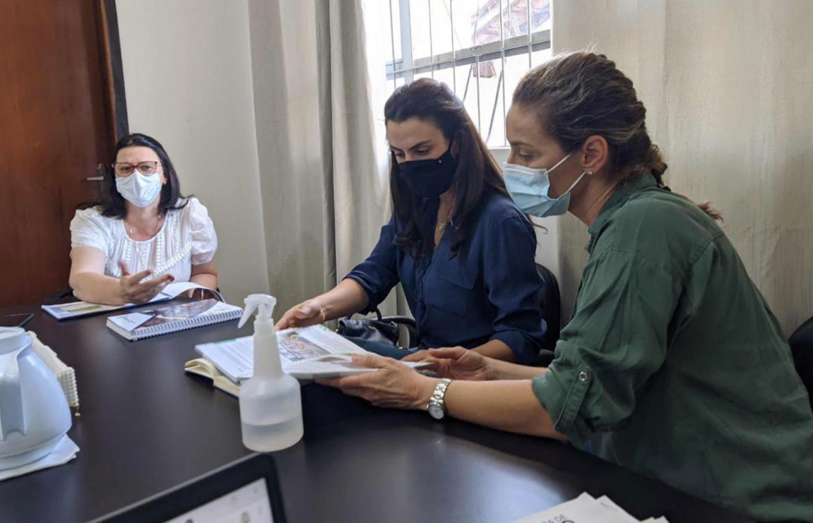 Produtoras rurais criam movimento para corrigir distorções sobre o agronegócio nos materiais didáticos