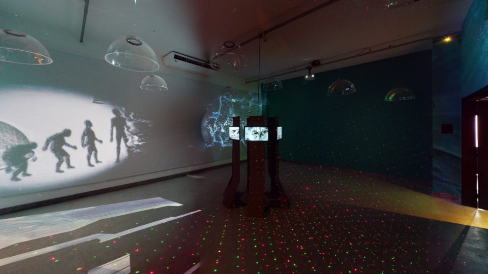 Da pedra lascada à indústria 5.0: exposição virtual conta a história do trabalho Mostra virtual conta com tecnologia que ajuda na imersão do visitante.