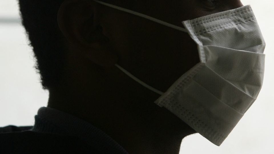 Ponta Grossa desobriga máscara em locais abertos mas Sesa ainda exige uso em todo PR Máscara.
