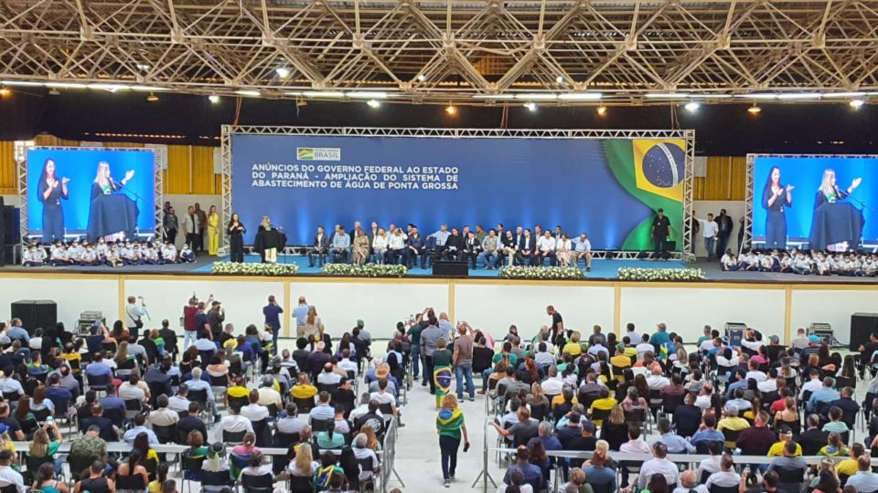 Governador Ratinho Junior não prestigia visita de Bolsonaro ao Paraná Presidente Bolsonaro participa de evento em Ponta Grossa, nesta sexta-feira (5)