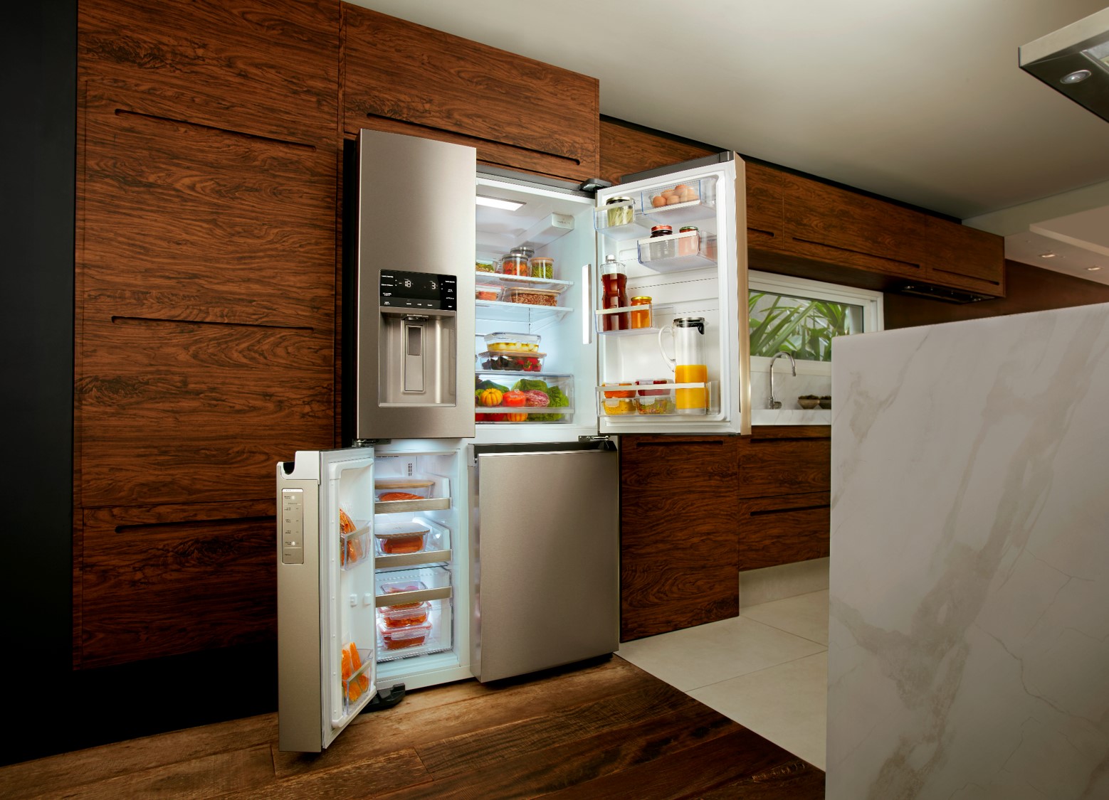 Eletrodomésticos vão ficar mais inteligentes e deverão ser recurso para facilitar a adoção de hábitos de consumo consciente. Eletrodomésticos vão ficar mais inteligentes e deverão ser recurso para facilitar a adoção de hábitos de consumo consciente.