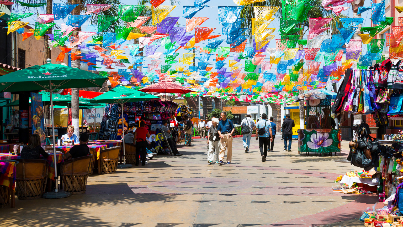 San Diego e Tijuana trabalharão como uma única entidade. San Diego e Tijuana trabalharão como uma única entidade.
