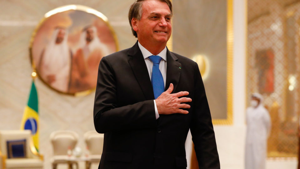 Alianças do PL com adversários de Bolsonaro atrasam filiação do presidente Em viagem ao Oriente Médio, presidente Bolsonaro confirmou que cerimônia de filiação ao PL não deve ocorrer no próximo dia 22