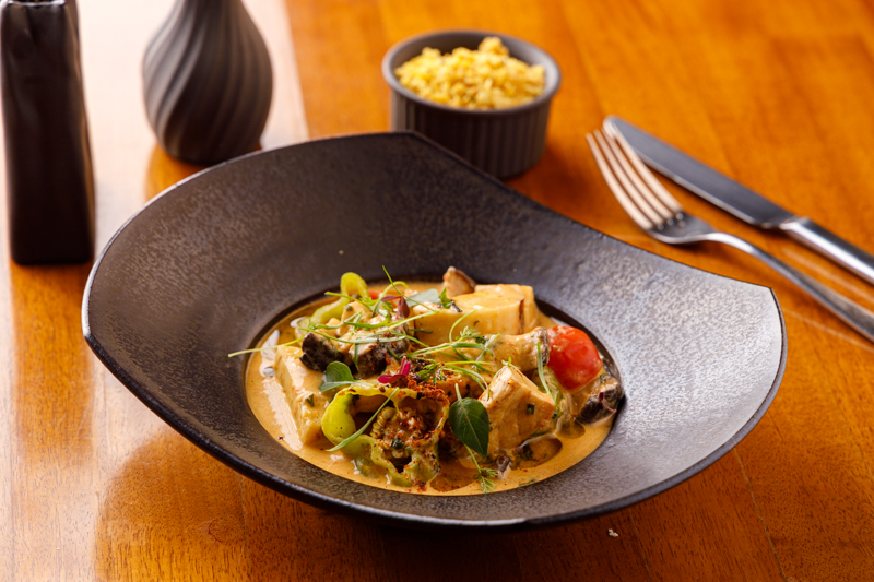 Com restaurantes vegetarianos ou menus exclusivos criados especialmente para o evento, conheça as opções sem carne do Festival Bom Gourmet. Da entrada à sobremesa, os pratos vão lhe surpreender, como a moqueca de pupunha e cogumelo eryngui do Grés Gastronomia & Empório.