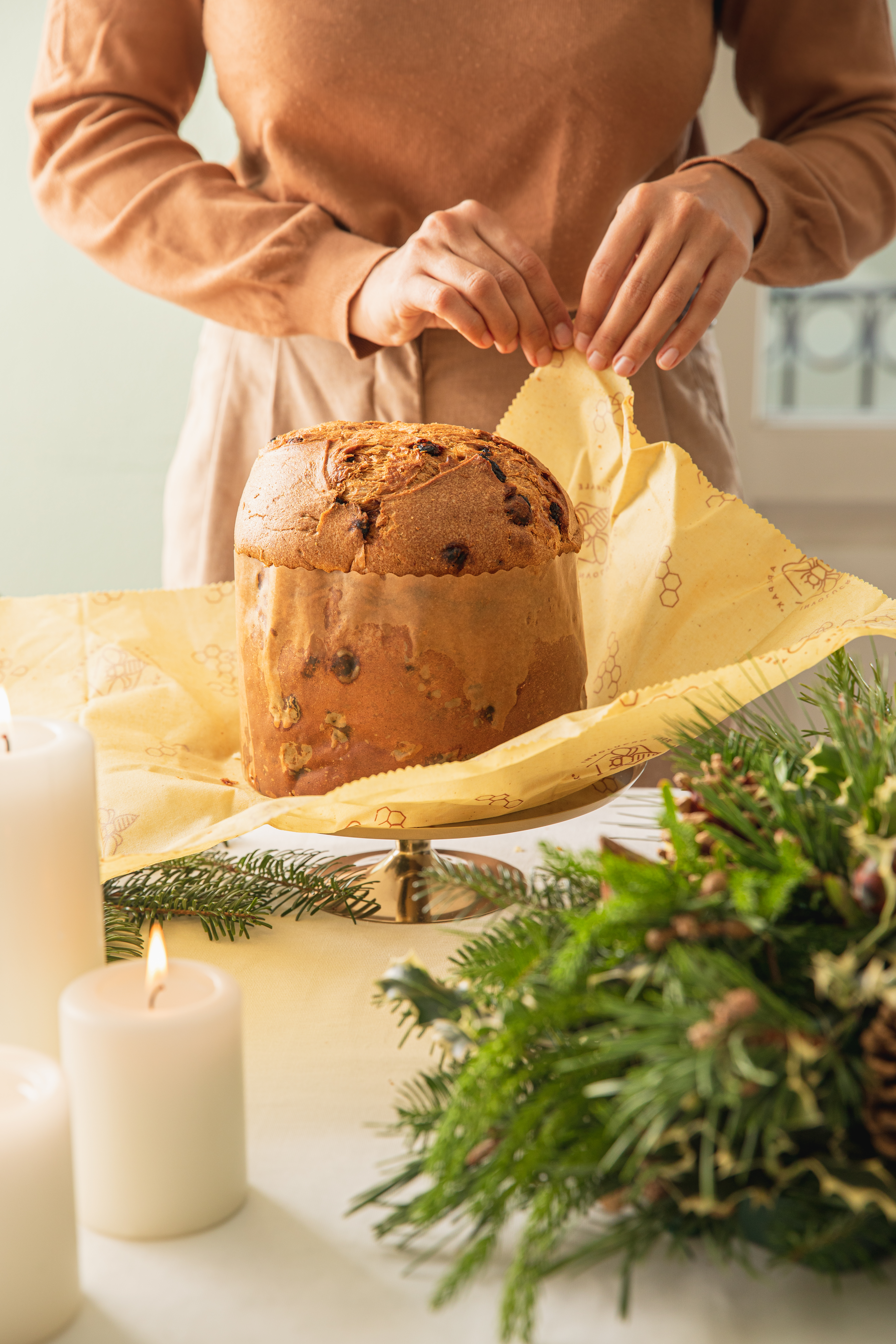 Em tempos de Natal, uma folha de cera para embalar o que restou do panetone