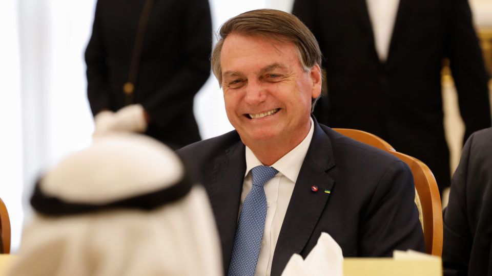 A PEC dos Precatórios e o reajuste dos servidores Jair Bolsonaro (sem partido) cumpre agenda em Manama, no Bahrein: presidente prometeu reajuste a todos os servidores federais em 2022, “sem exceção”.