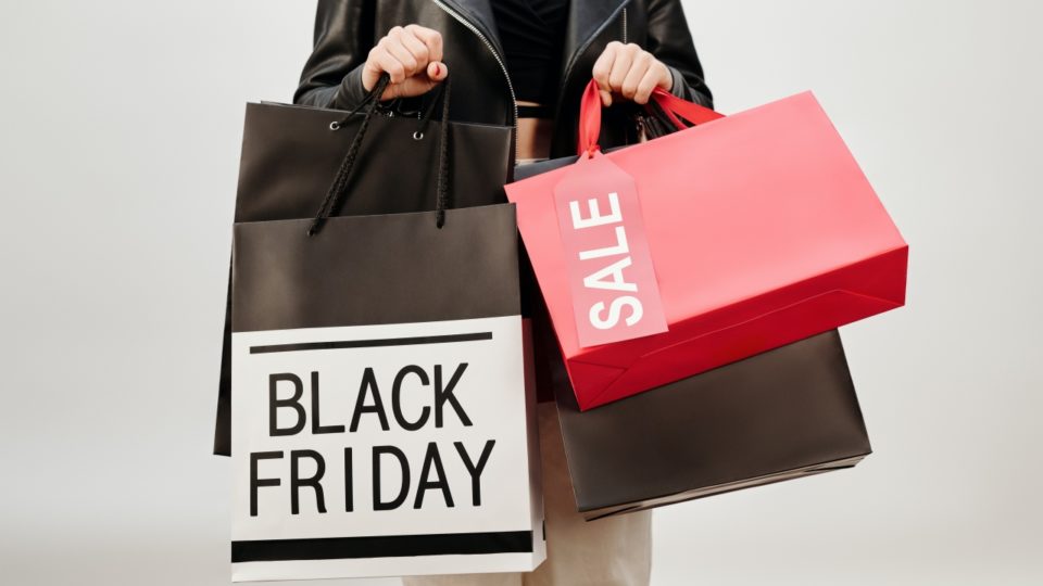 As startups brasileiras por trás do sucesso das empresas na Black Friday Startups brasileiras que têm ajudado empresas na Black Friday
