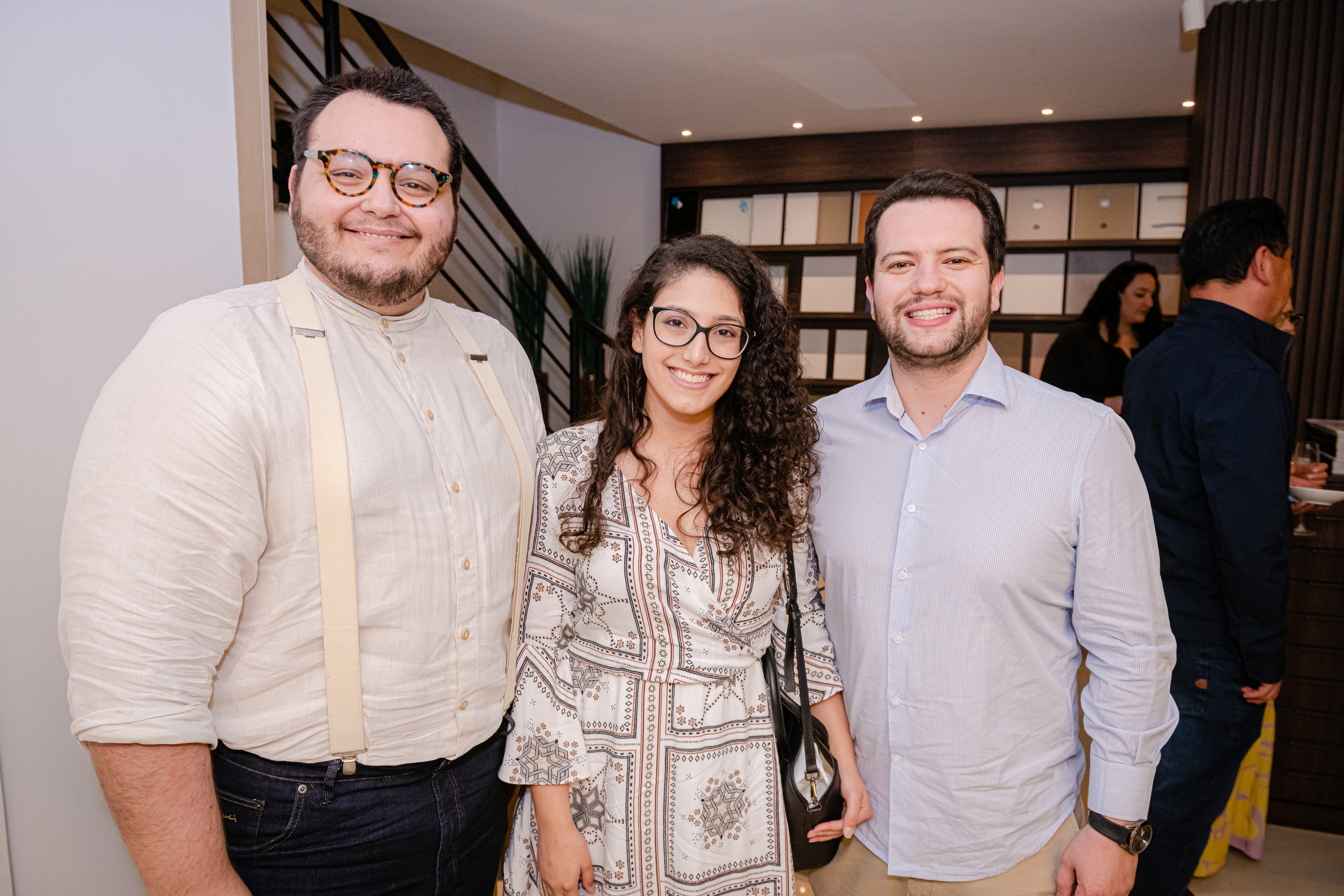 Luan Galani, editor de HAUS, com Fernanda Abduch e Vinicius Guimarães Luan Galani, editor de HAUS, com Fernanda Abduch e Vinicius Guimarães