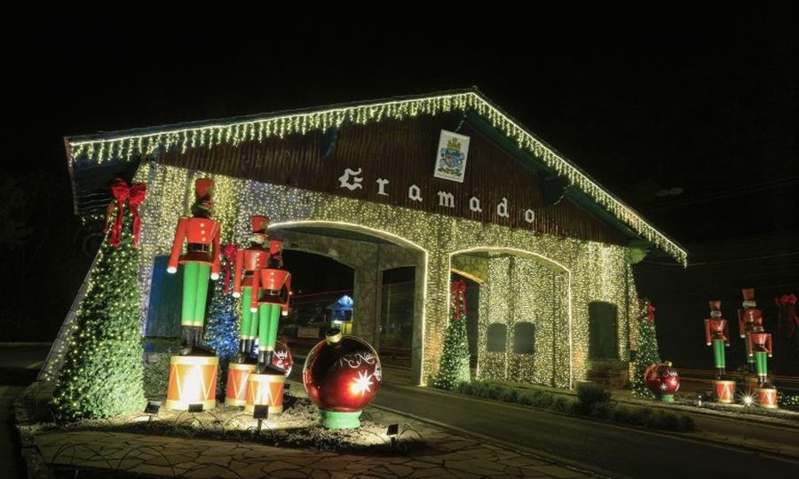 RS: passaporte da vacina deixa de ser obrigatório em Porto Alegre e em Gramado Natal em Gramado
