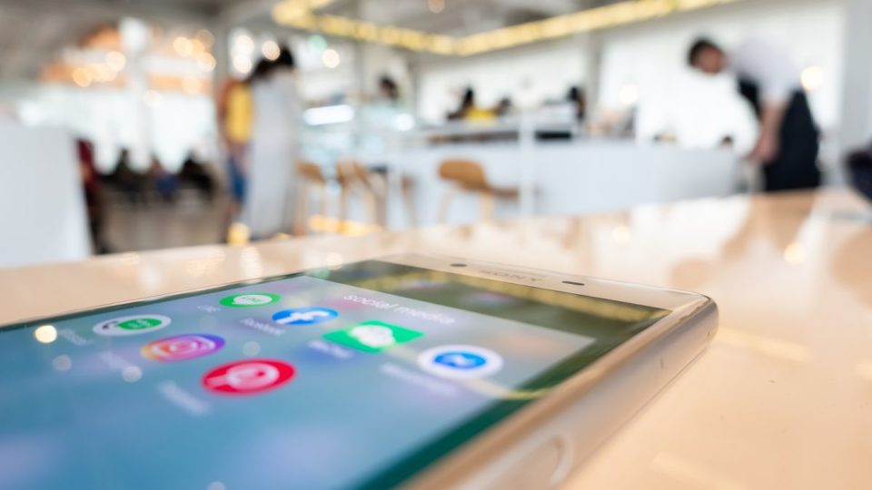 Seis dicas para impulsionar seu restaurante com social commerce Social commerce