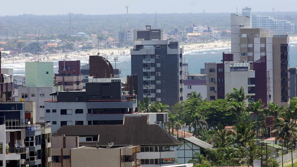 Verão da retomada: vão faltar imóveis para alugar nas praias do Paraná Imóveis no Litoral do Paraná