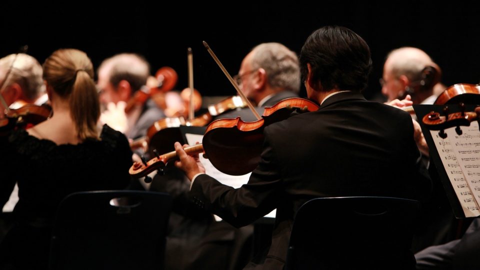 Quousque tandem abutere, Porciuncula, patientia nostra? Orquestra sinfônica