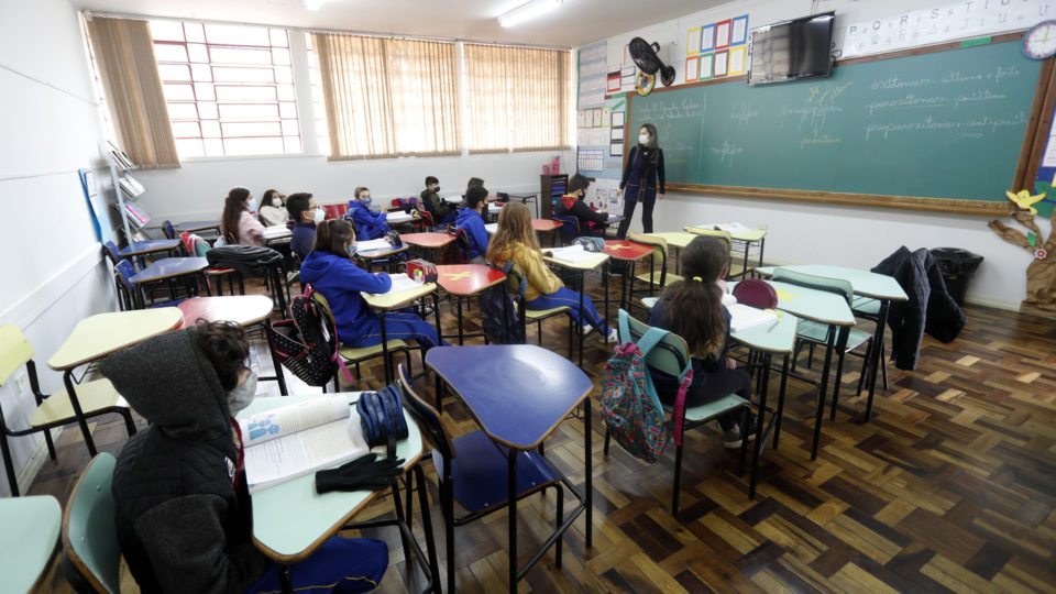 Matrículas para 2022 nas escolas estaduais do Paraná estão abertas Escola no Paraná