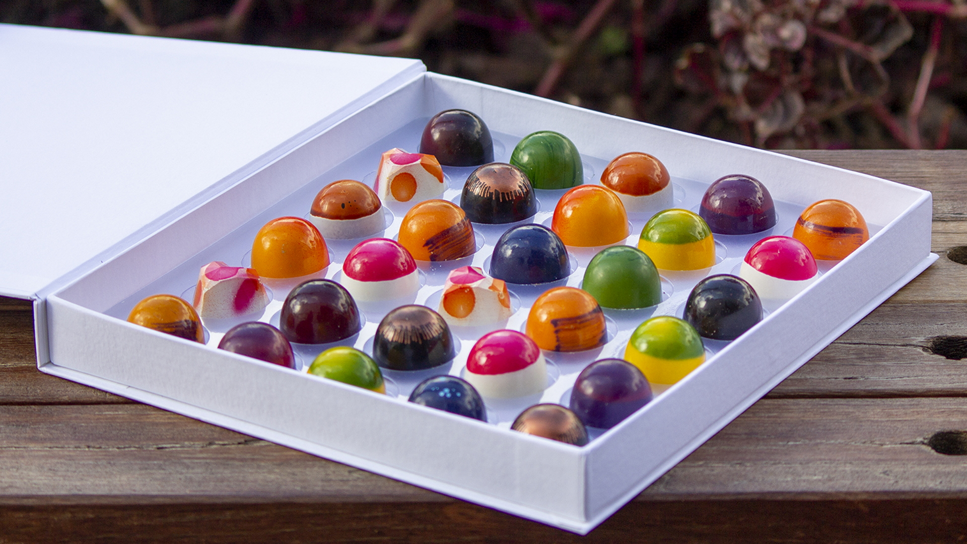 Ideais para degustar e presentear, os chocolates da Blend Cacao estão disponíveis em diversos sabores.