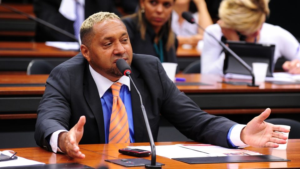Tiririca é o deputado que mais vota contra o governo Bolsonaro na bancada do PL Tiririca